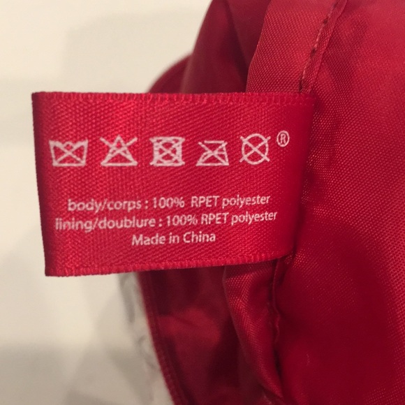 Clarins Paris | Lotions & Makeup Bag Set - Picture 12 of 12